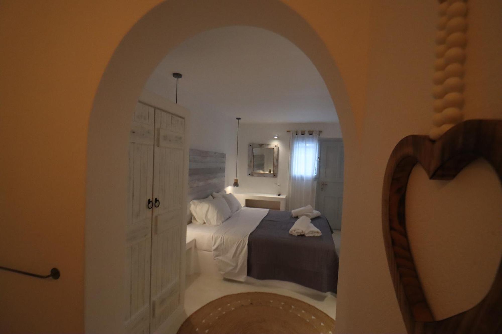 Naxos City Flisvos Beach Studios מראה חיצוני תמונה